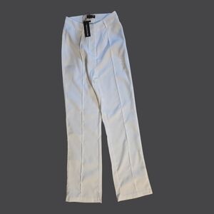 NWT!!!! PrettyLittleThing White‎ Straight Leg Pants